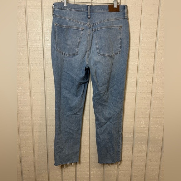 Madewell The Perfect Vintage Jeans in Coffey Wash, size 31. - Picture 9 of 11